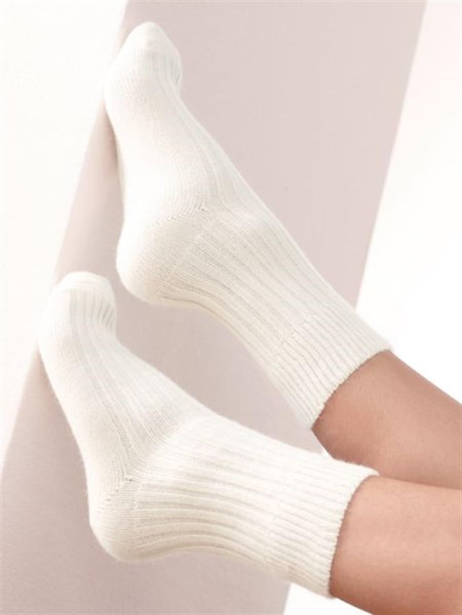 Angora & Yün Sıcak Tutan Kadın Örme Çorap Beyaz